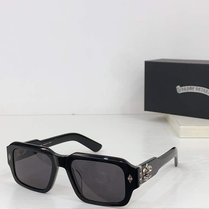 Picture of Chrome Hearts Sunglasses _SKUfw62888185fw